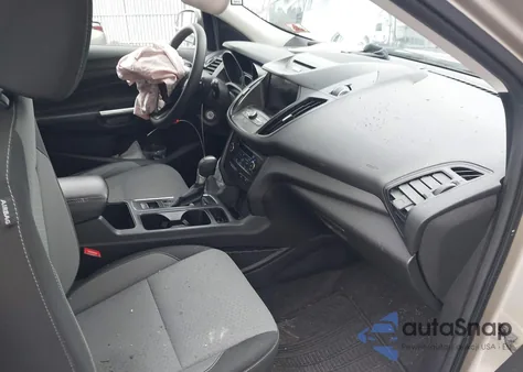 2017 Ford Escape Se z USA, uszkodzony, nr VIN 1FMCU9GD0HUB64542